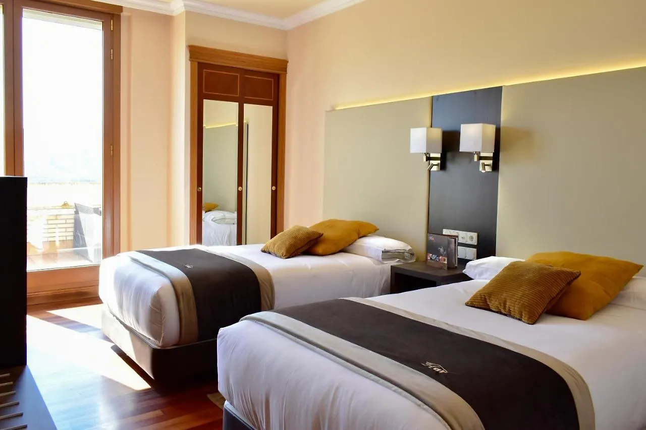 Hotel Armine Basauri 3*,  Spain